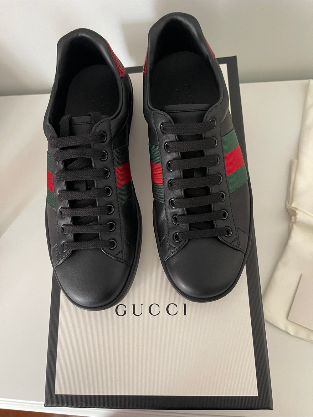 Gucci Black Leather Sneakers NWT Red & Green Web Stripe Men S05 can fit Women 7